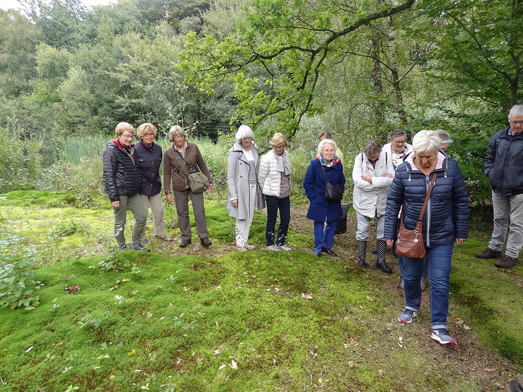  Uistapje 2017, rondleiding in de natuur en uitleg van de natuur. 